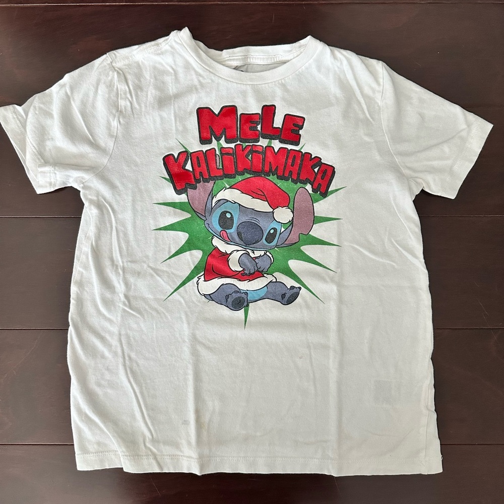 Disney Stitch Christmas ‘Mele Kalikimaka’ T-Shirt, in size M (8)